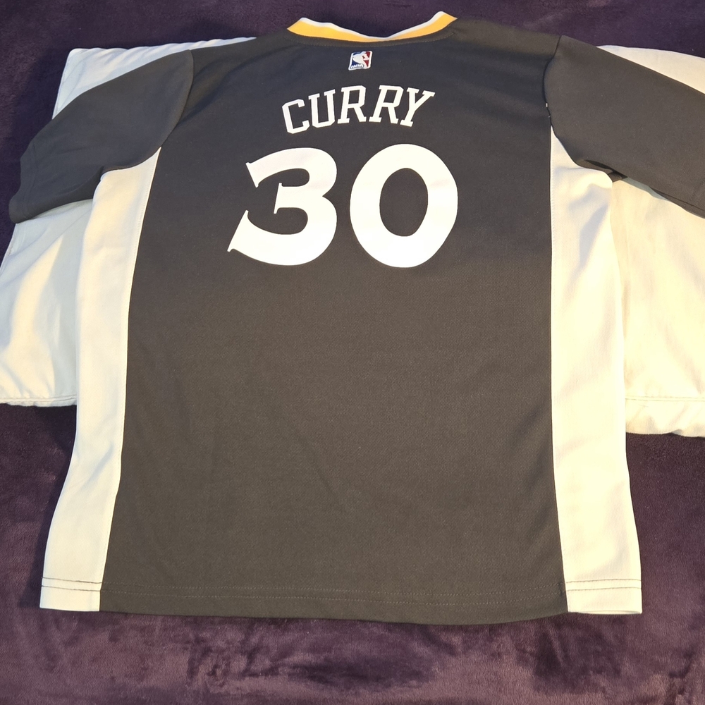 NBA Gray and White Short Sleeve Tee